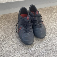 NIKE 
サッカースパイク