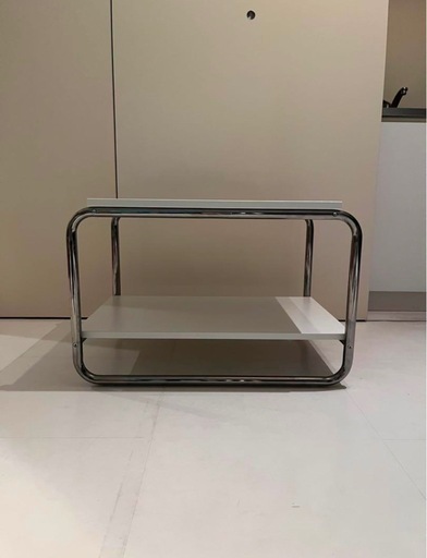 IKEA BAGGBODA バッグボーダサイドテーブル (N) 千歳のテーブル