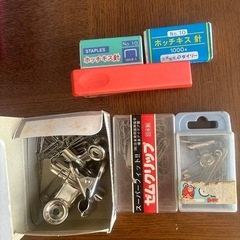更に追加しました❗️新品含む　ノート＆セロテープ＆カッター＆筆記用具＆封筒多数の画像