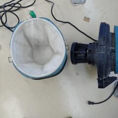 【SALE!!】makita 集じん機 モデル471 通電起動確認済 ホース、ノズル付 マキタ  現場 有線の画像