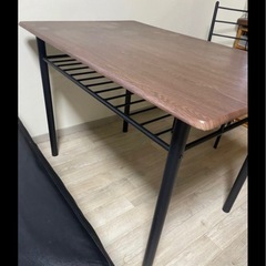 ダイニングテーブル　の画像