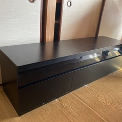 テレビ台の画像