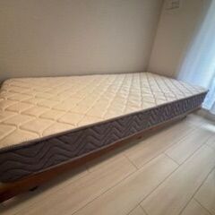 ベッド
