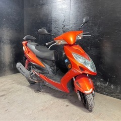 ★支払い総額5.5万円★走行テスト済み！早い者勝ち！キムコ レーシング125Fi スタッフイチオシ車種！フロントディスクブレーキ！バックレスト付き！の画像