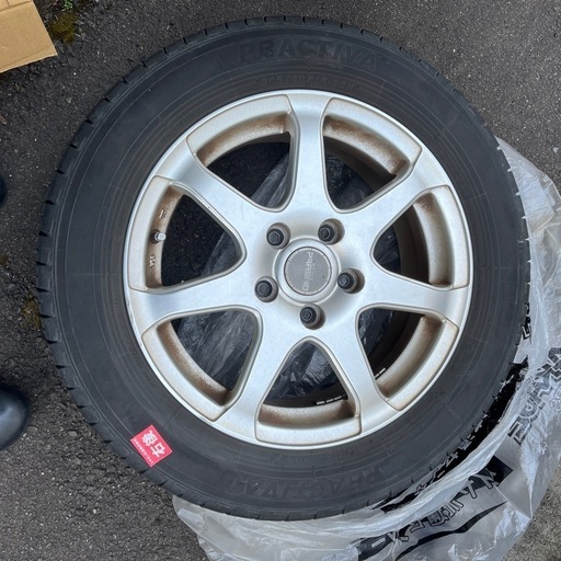 夏タイヤ 205/60R16 アルミ付 4本セット 残6mm