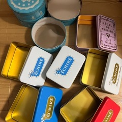 クッキー　空缶　エシレ　カフェタナカ　カファレル　シヨータニの画像