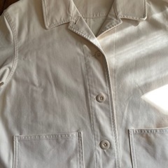 UNIQLO 春ジャケットの画像