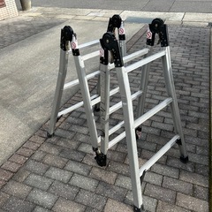 【お取引中】高所作業などに。多機能アルミハシゴ