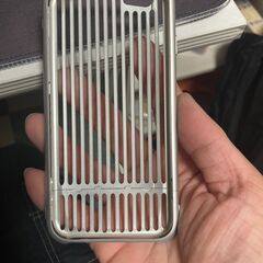 ジュラルミン製iPhone6ケース「The Slit」｜SQUAIR