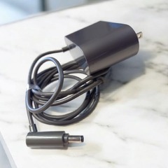 【純正充電器】ダイソン　DC６１、DC６２、V ６、V７、V８の画像