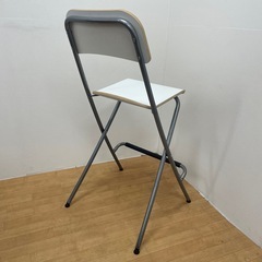 カウンターチェア 中古品 折り畳み ホワイト系 イス 椅子 の画像