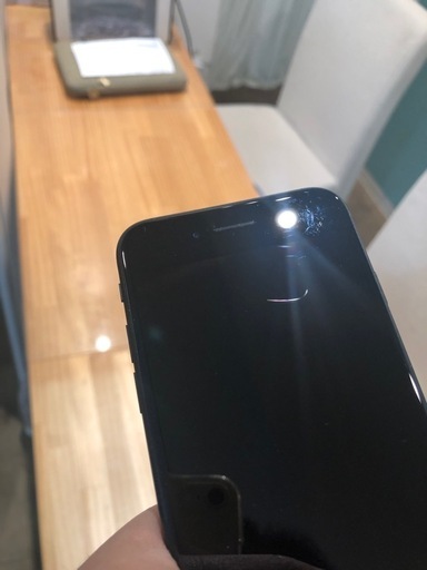 iPhoneSE2 64GB SIMフリー  最大容量100%
