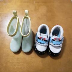 スニーカー 長靴