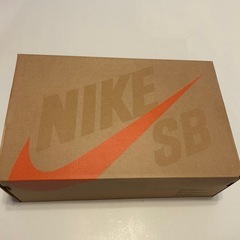 NIKE SB DUNK  27cmコートパープル タグ付きの画像