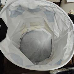 大容量のミニヨンの洗濯カゴの画像