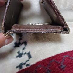 ボロいけど本物キーケースの画像