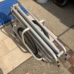 アルミ製折りたたみリヤカー シルバーの画像