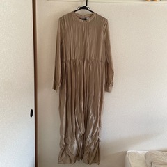 AUNMARIE'S ベージュ 長袖 ロングワンピース