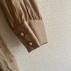 AUNMARIE'S ベージュ 長袖 ロングワンピースの画像