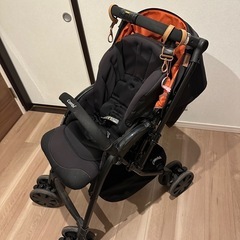 Combiベビーカーの画像