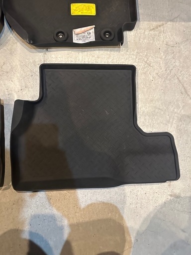 ジムニー　jb64 純正フロアマット　MT用