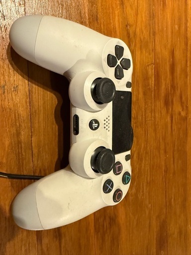 取引者決定しましたので、受付終了いたします。[3/19まで] PS4一式&ソフト2本 受け渡し者決定 PS4 500GB 【公式通販】