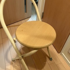 椅子の画像