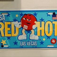 エムアンドエムズ REDHOT ナンバープレート m&ms ラス...