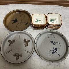 小皿など 
お皿おまとめ  13点