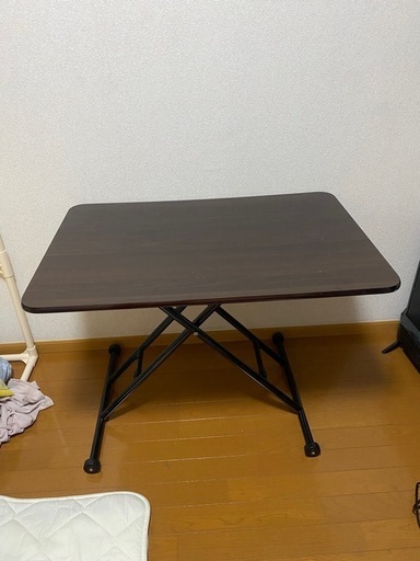 昇降テーブル