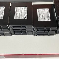 中古 SSD 256GB SATA 2.5インチ4　Samsung製　まとめ買いでお値引き可能！サムスンの画像