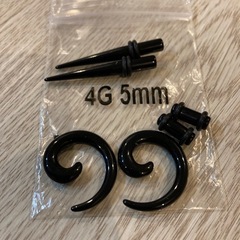 ボディピアス　拡張フルセットの画像