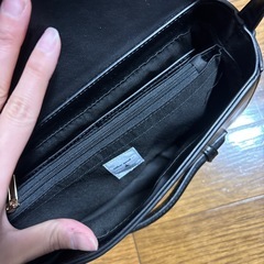 美品　niko and ブラックショルダーバッグの画像