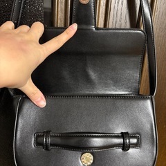 美品　niko and ブラックショルダーバッグの画像