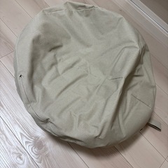 ビーズクッション　ハナロロの画像
