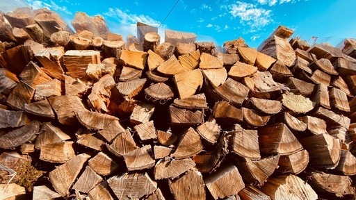 20%OFF 【残り一台限り】薪ストーブ用 3年乾燥薪（極 ）