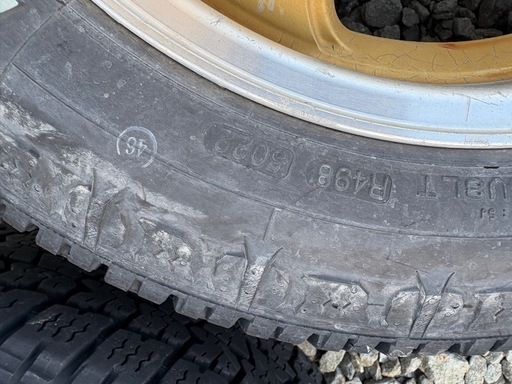 PIAA15インチ6.5j＋38マッドスターAT