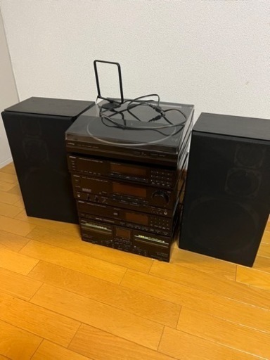 譲り先が決まりました。ありがとうございますレコードプレーヤーとレコードセットでどうぞ！
