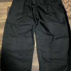 新品未使用★テーパードパンツ★黒LL