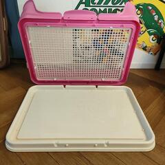 犬用トイレと犬用トイレトレーの画像