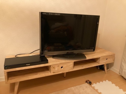 テレビボード