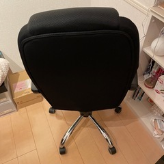【ジャンク品】デスクチェアの画像