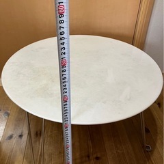 テーブルの画像