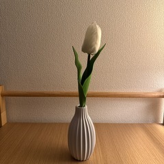 造花と花瓶