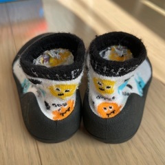 Attipas アティパス　ベビーシューズ　12.5cm おばけ柄　ブラック×ホワイトの画像