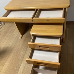 中古　勉強机(椅子付き)の画像