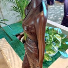 バリ島 伝統木彫り正装女性ヴィンテージ年代物の画像