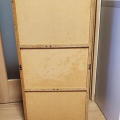 カラーボックス 扉付き 3段の画像