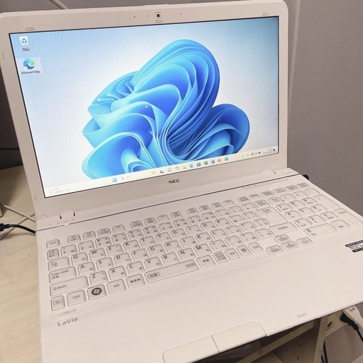 Windows11！オフィス\u0026カメラ付き！NEC LAVIE ノートパソコン