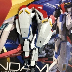 プレゼント付きガンプラの画像